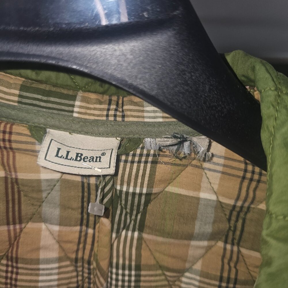 Vintage LL Bean Quilted Khaki Farmhouse Barn Coat Size Large - Picture 2 of 5